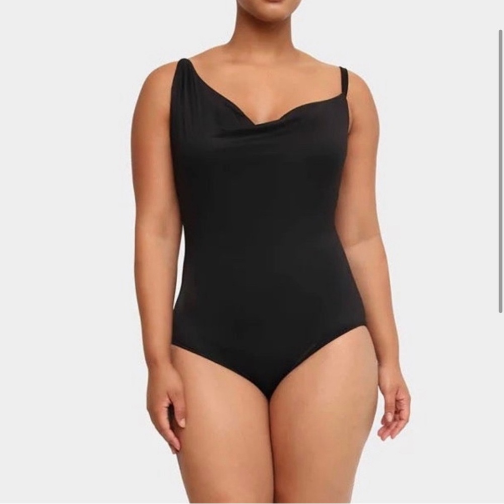 Brand New S by Serena Skyler Asymmetrical Bodysuit in Black- NWT